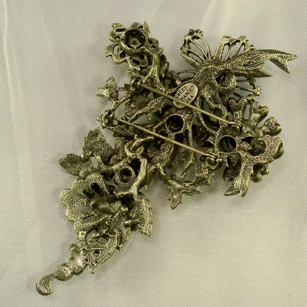New Sweet Romanes Bouquet Rhinestones Flowers Brooch